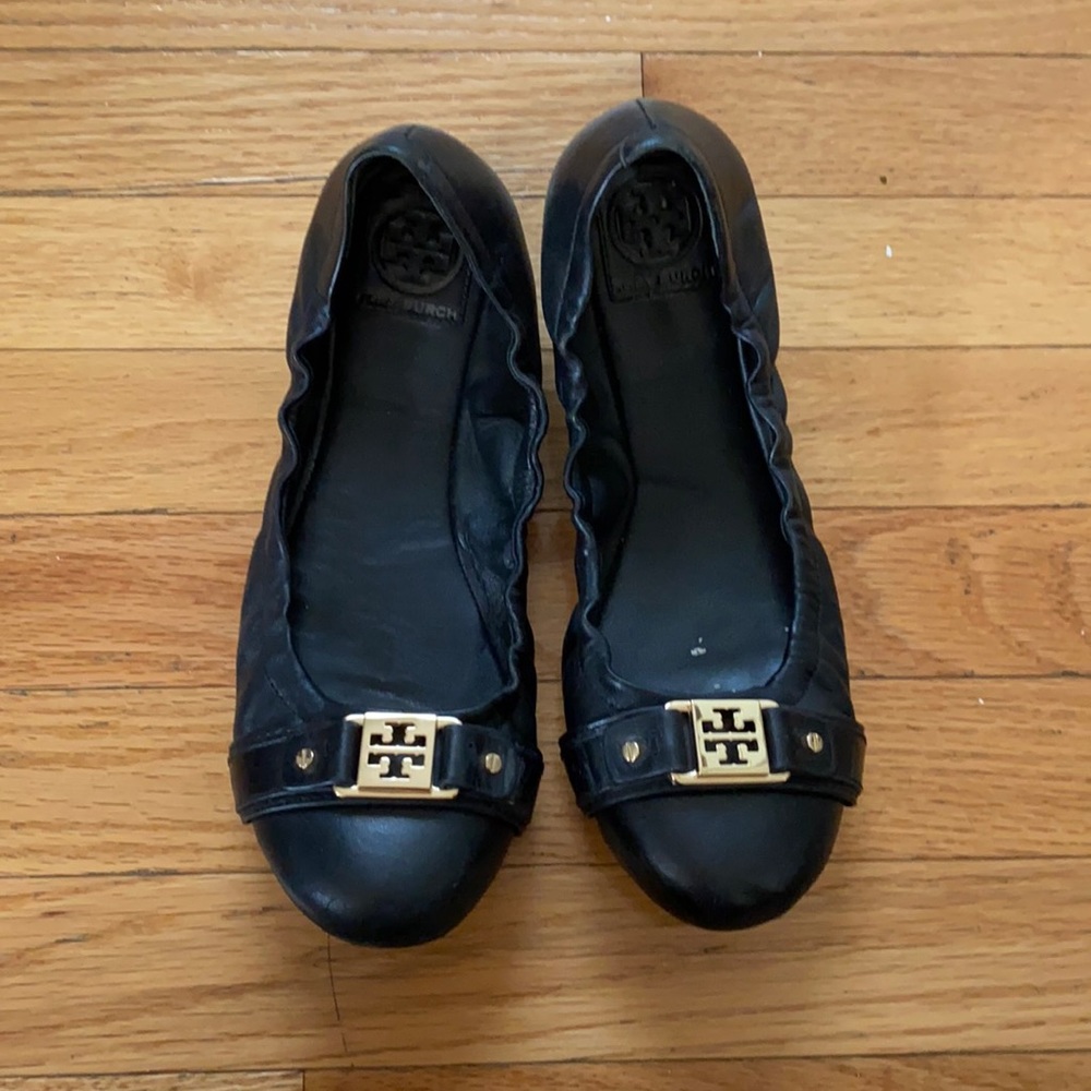 9.5 used Tory Burch flats